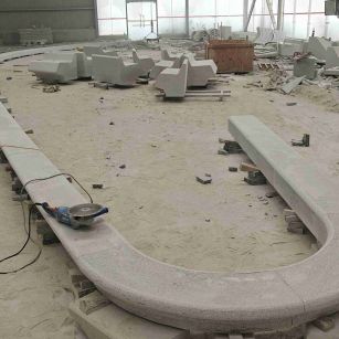 西藏 芝麻白花岗岩弧形花坛石，坐凳石