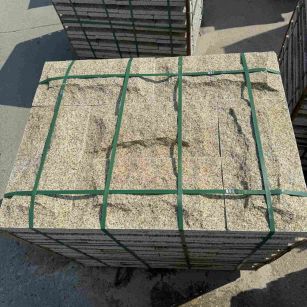 西藏 黄金麻花岗岩石材自然面蘑菇石成品