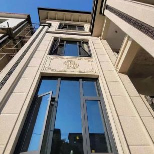 西藏 黄金麻荔枝面别墅外墙干挂效果展示