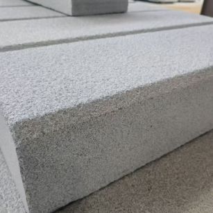 西藏 芝麻灰荔枝面路沿石