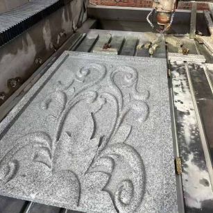 西藏 白麻别墅干挂雕花板