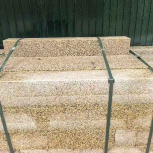 西藏 黄金麻花岗岩石材机切面栏杆料半成品