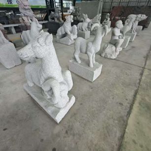西藏 芝麻白花岗岩造型立体雕刻——十二生肖