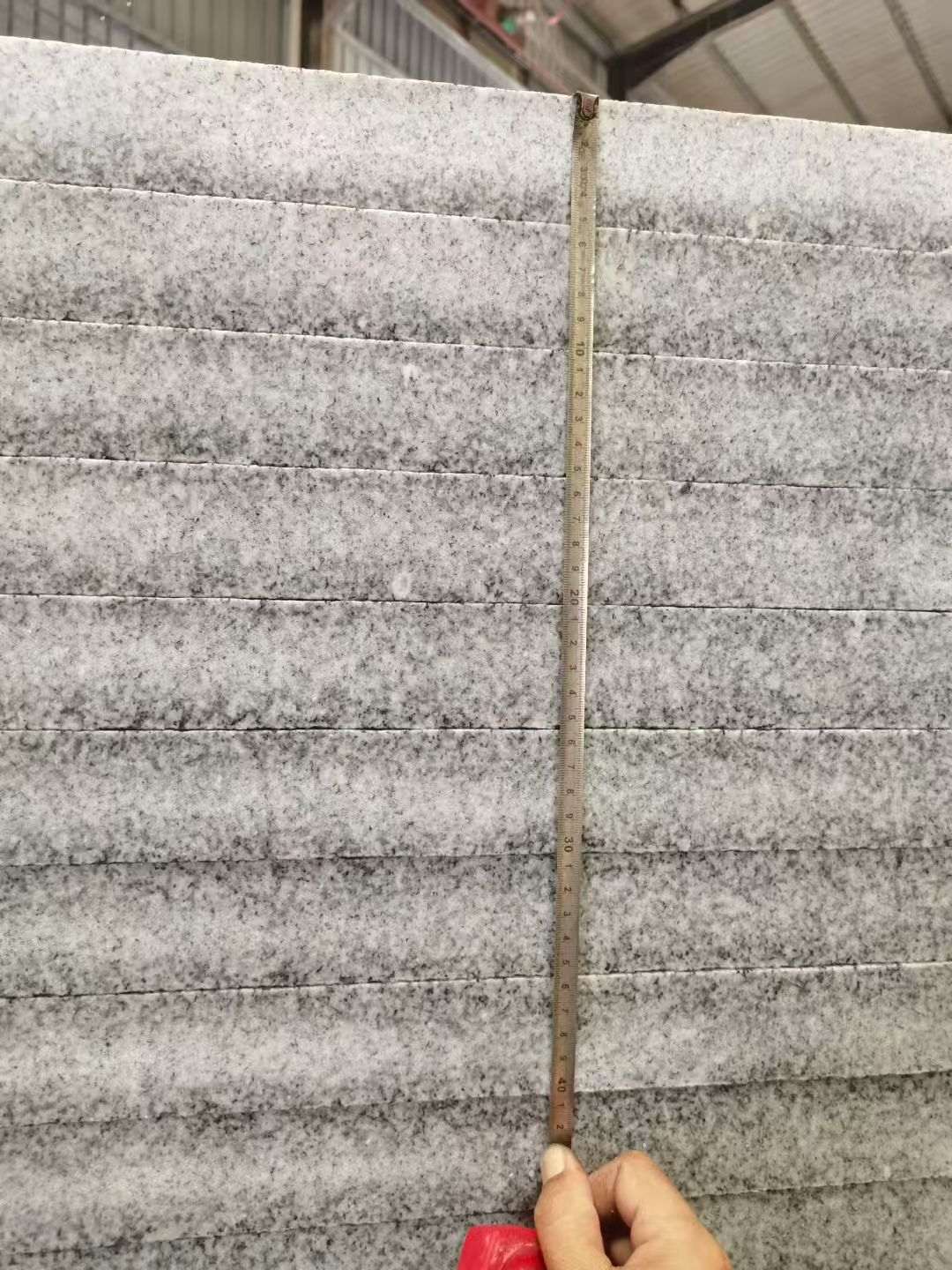 西藏 芝麻白火烧成品厚薄均匀，B料价格接近A料质量