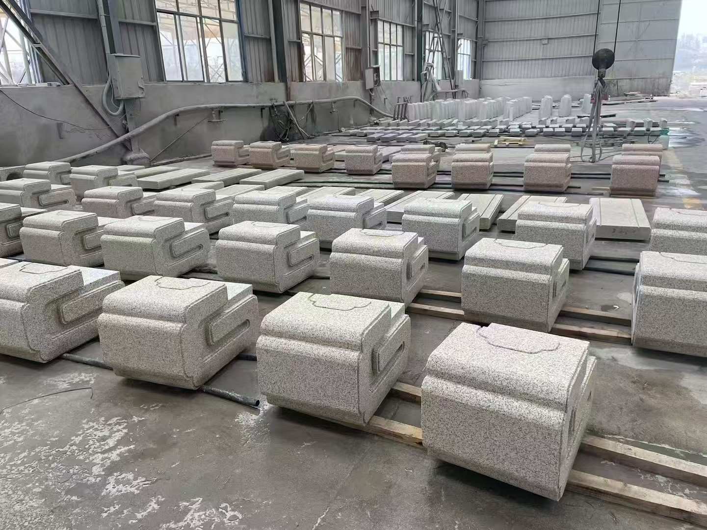 西藏 白麻花岗岩异形加工-石凳，坐凳