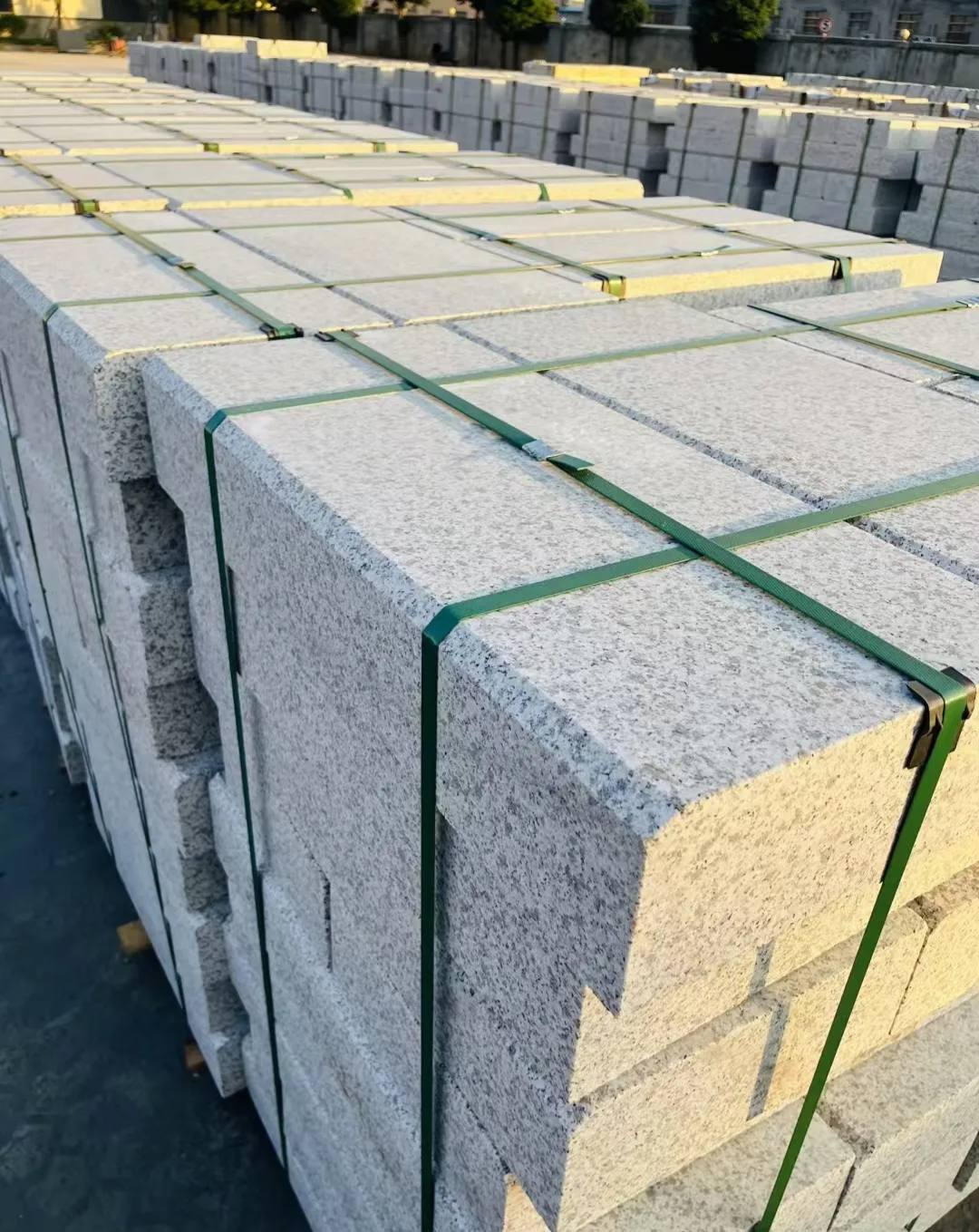 西藏 白麻花岗岩路沿石，马路牙子，路缘石，平石，立缘石等