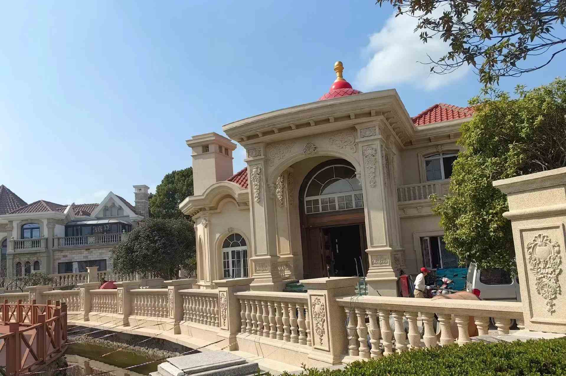 西藏 黄金麻花岗岩欧式别墅