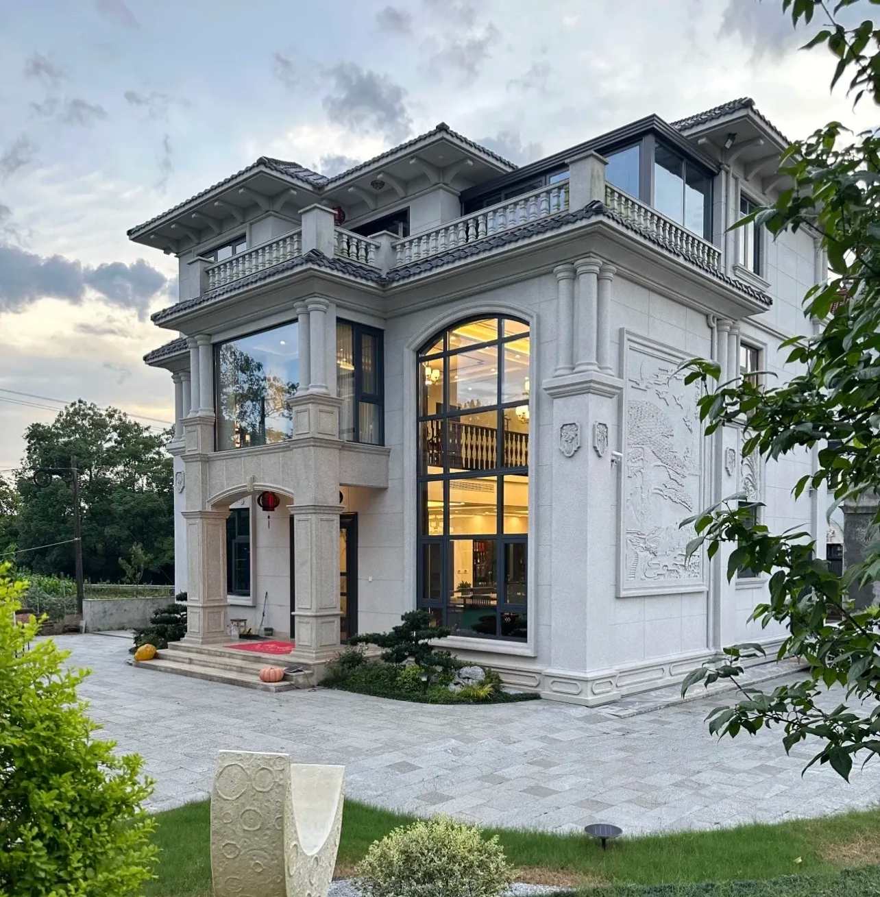 西藏 白麻花岗岩私人别墅干挂石材豪华定制