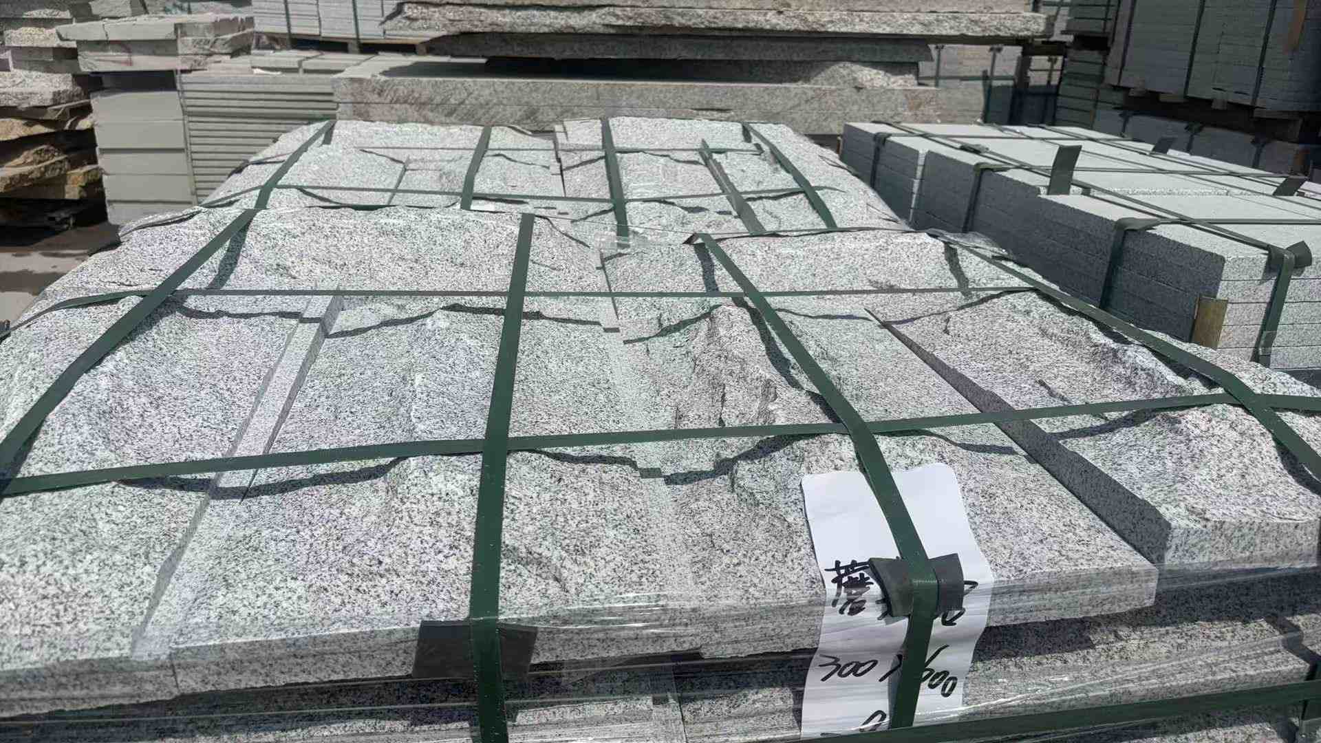 西藏 芝麻白蘑菇石成品